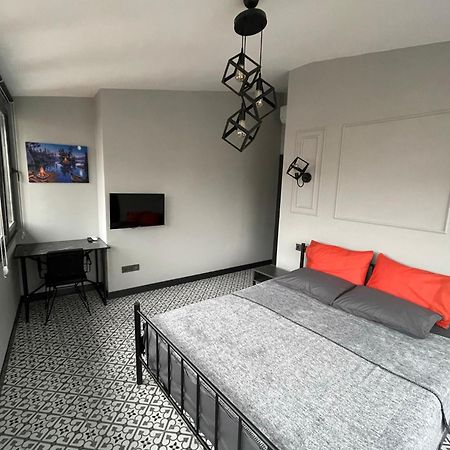 イスタンブールBeyoglu Huzur Apartアパートメント エクステリア 写真