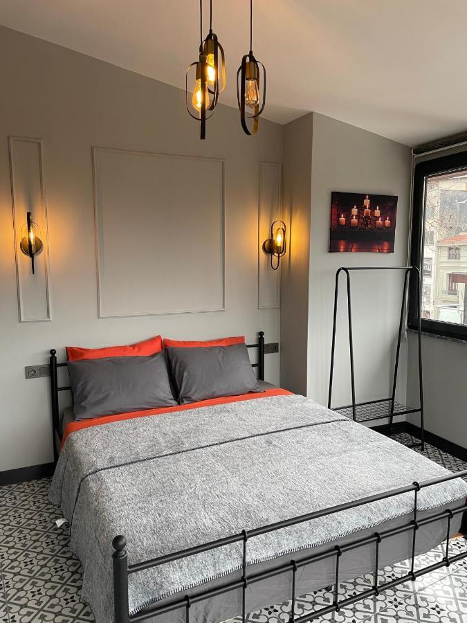 イスタンブールBeyoglu Huzur Apartアパートメント エクステリア 写真