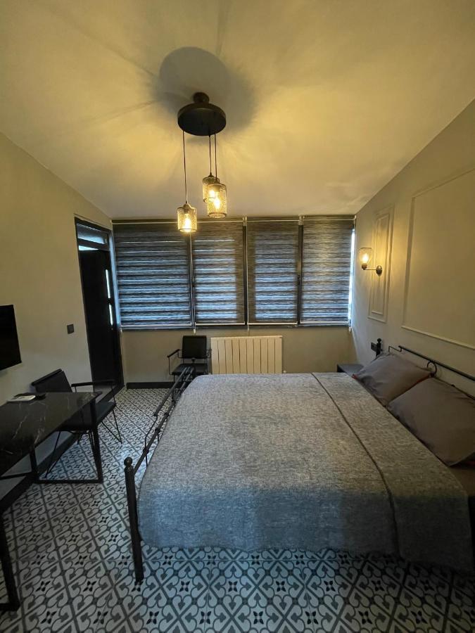 イスタンブールBeyoglu Huzur Apartアパートメント エクステリア 写真