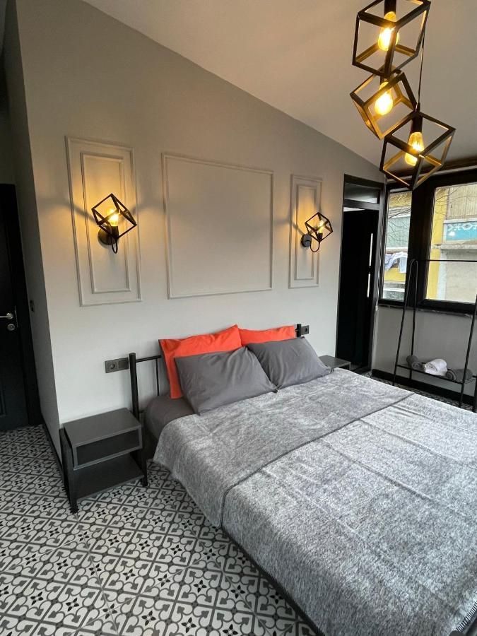 イスタンブールBeyoglu Huzur Apartアパートメント エクステリア 写真