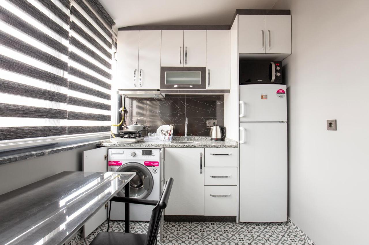 イスタンブールBeyoglu Huzur Apartアパートメント エクステリア 写真