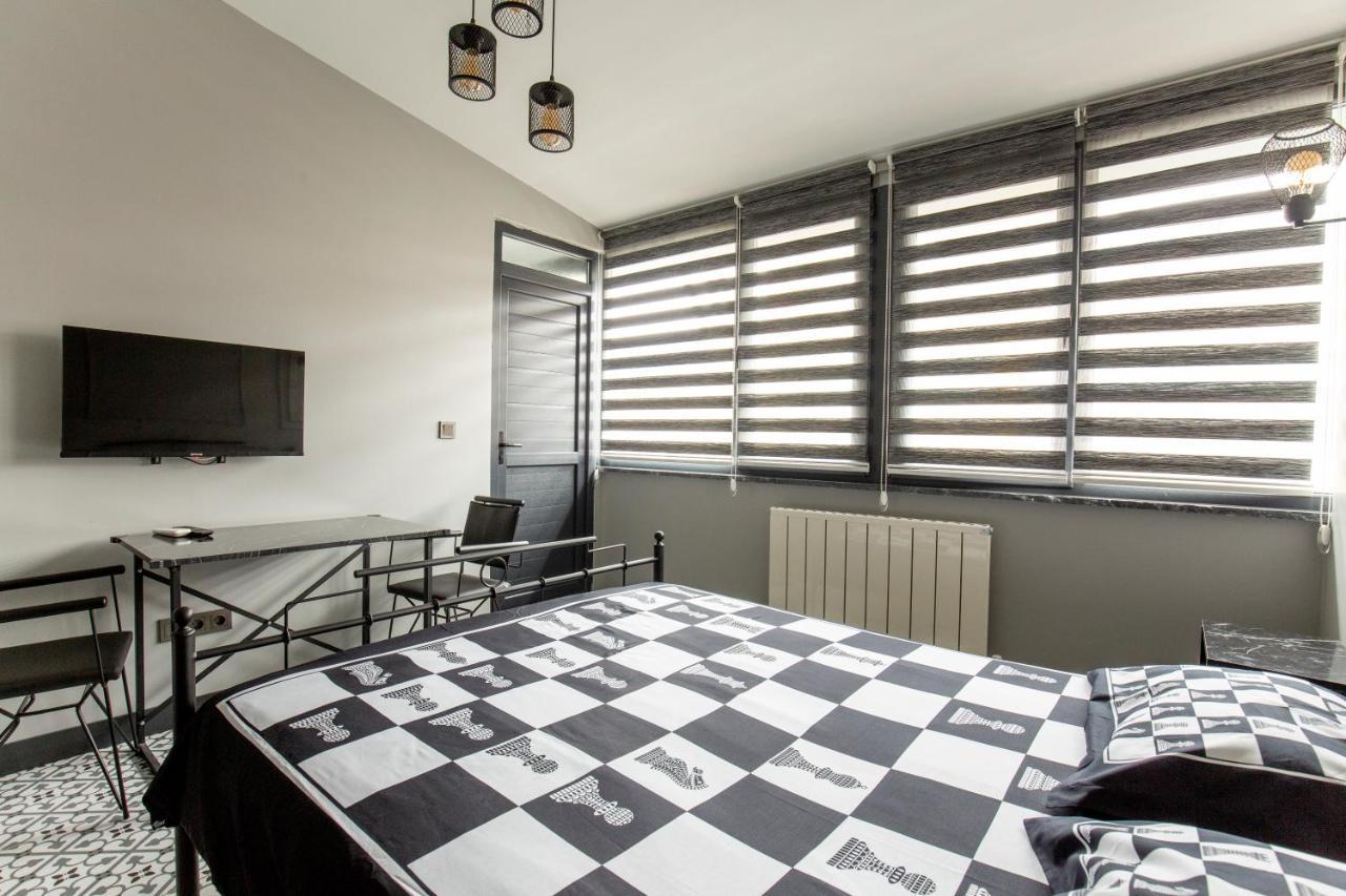 イスタンブールBeyoglu Huzur Apartアパートメント エクステリア 写真