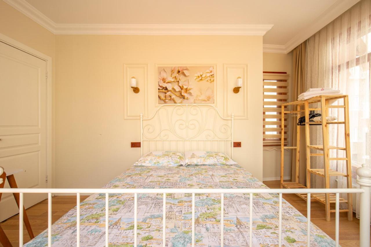 イスタンブールBeyoglu Huzur Apartアパートメント エクステリア 写真